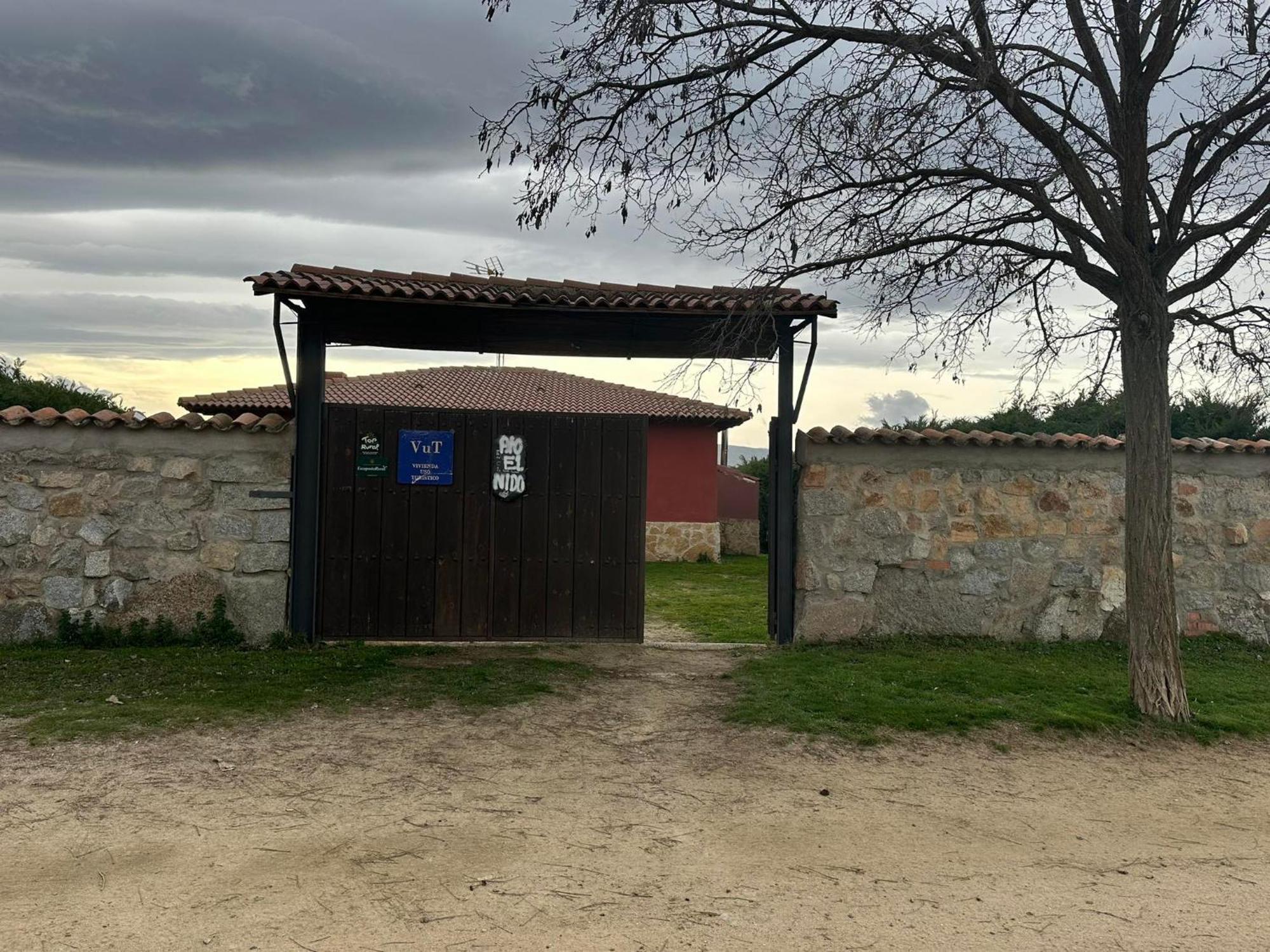 Vivienda De Uso Turistico El Nido Vendégház La Serrada Kültér fotó